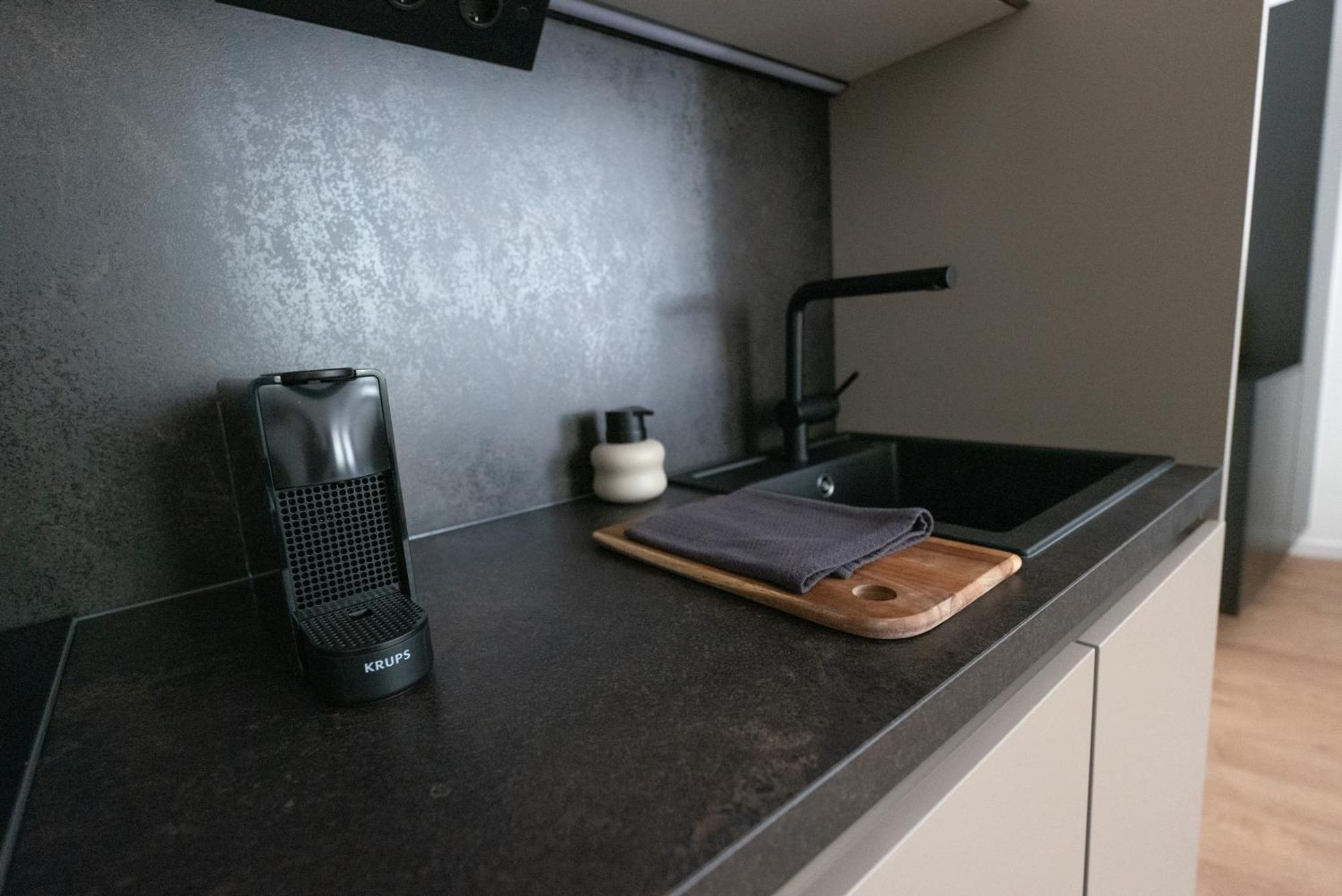 Edelhof Apartment *
